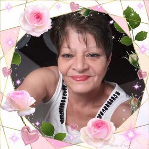 Meet your Posher, Nelida